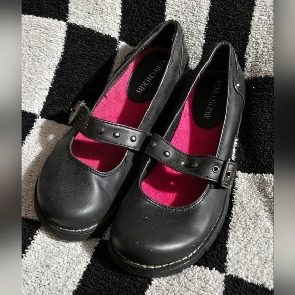 Shoes - Very Cherry black Mary Jane shoes size 7.5